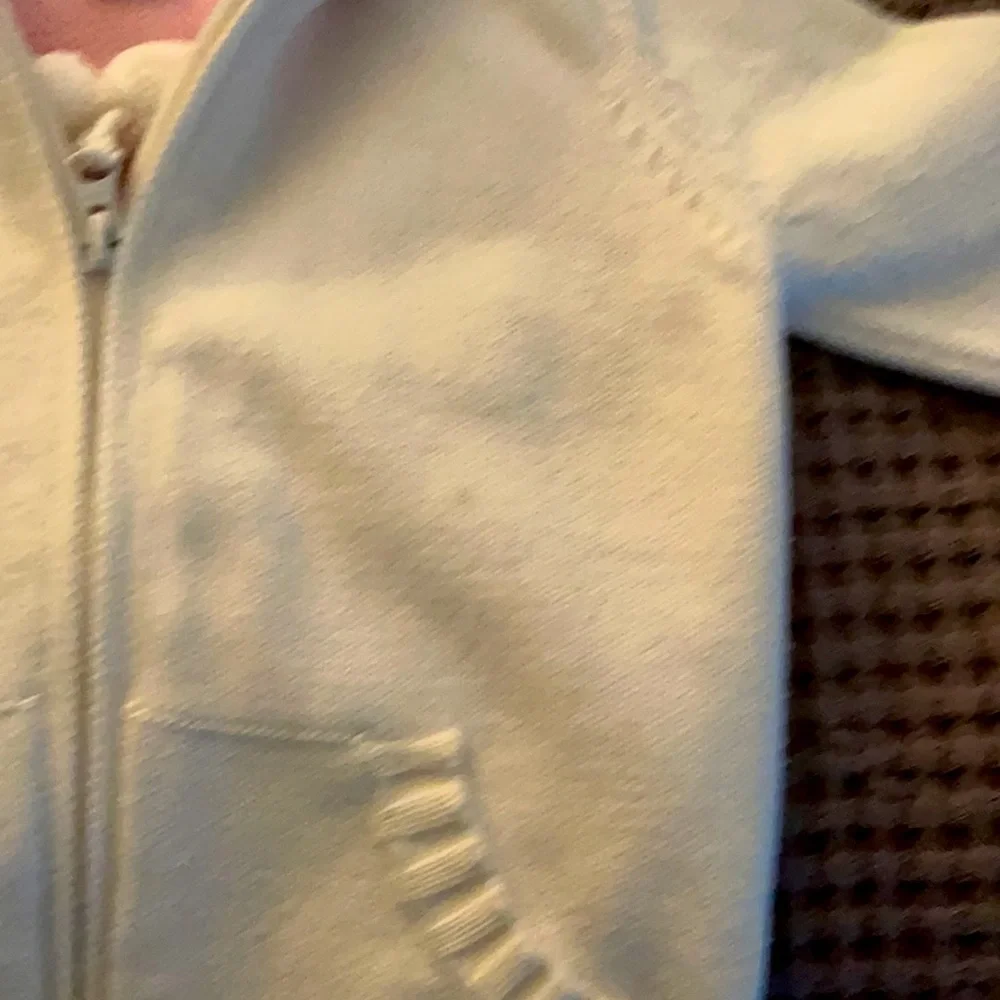 GAP front good zip